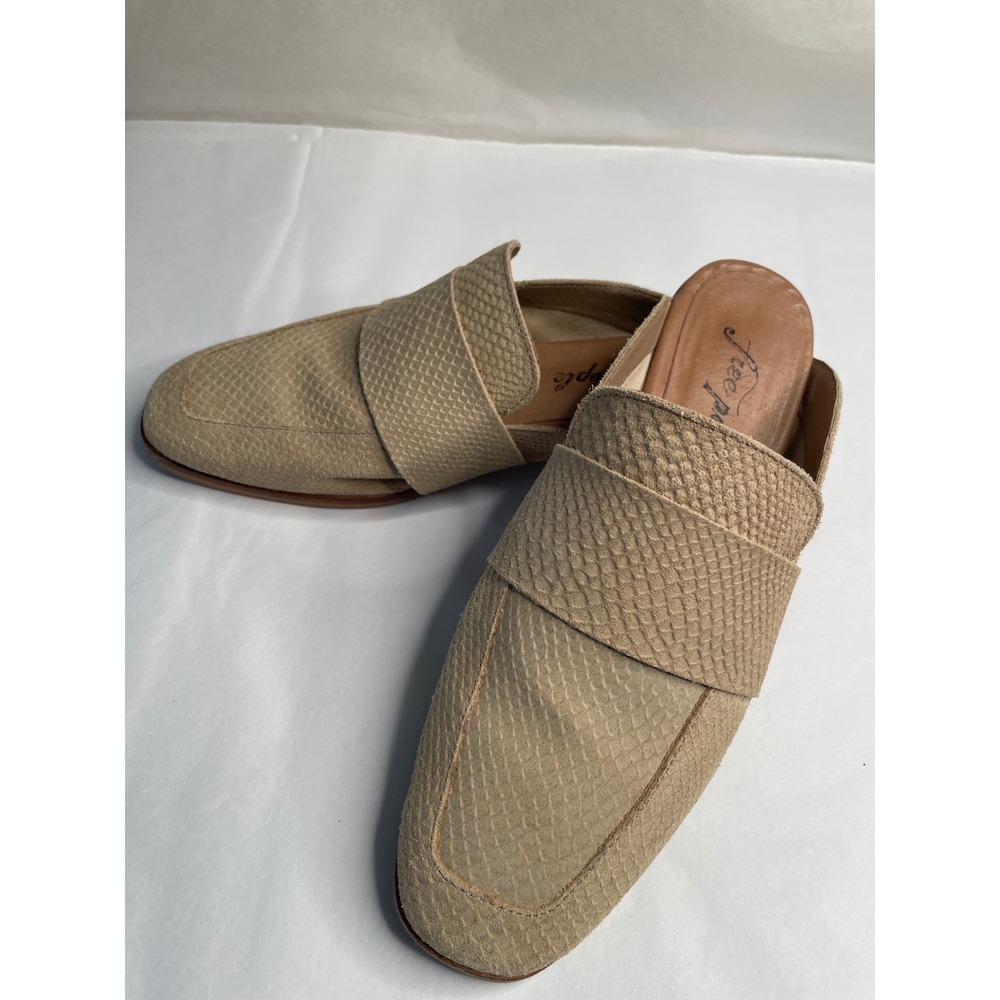 Free People At Ease Loafer Mules Tan Snakeskin Embossed Leather Slides Size 37.5